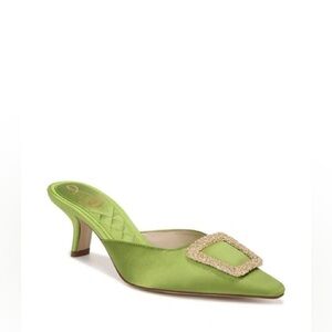Sam Edelman Brit Pump In Green - size 7